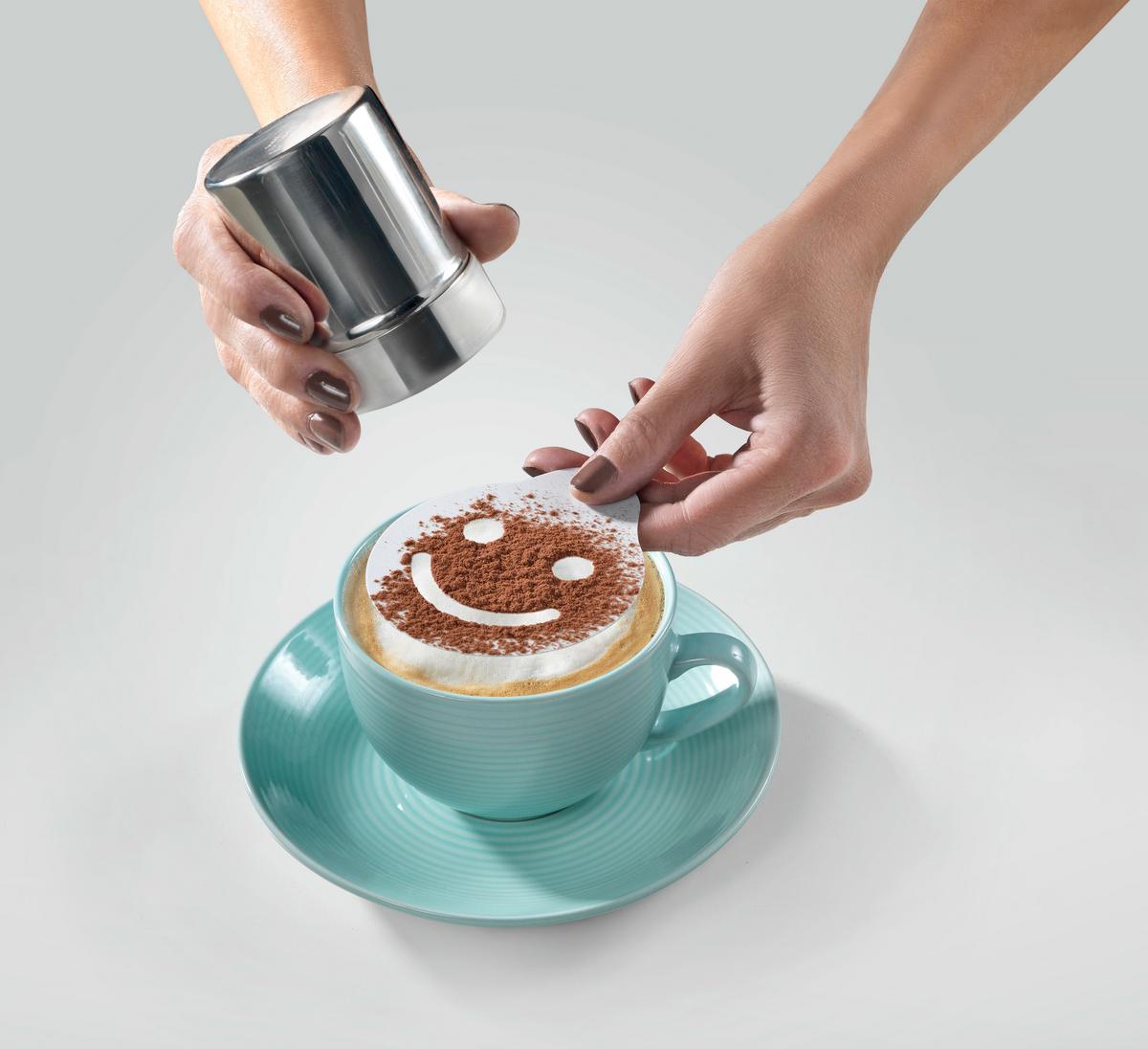 Süteménydíszítő Sablon Hat Részes - műanyag (12/16/12cm)