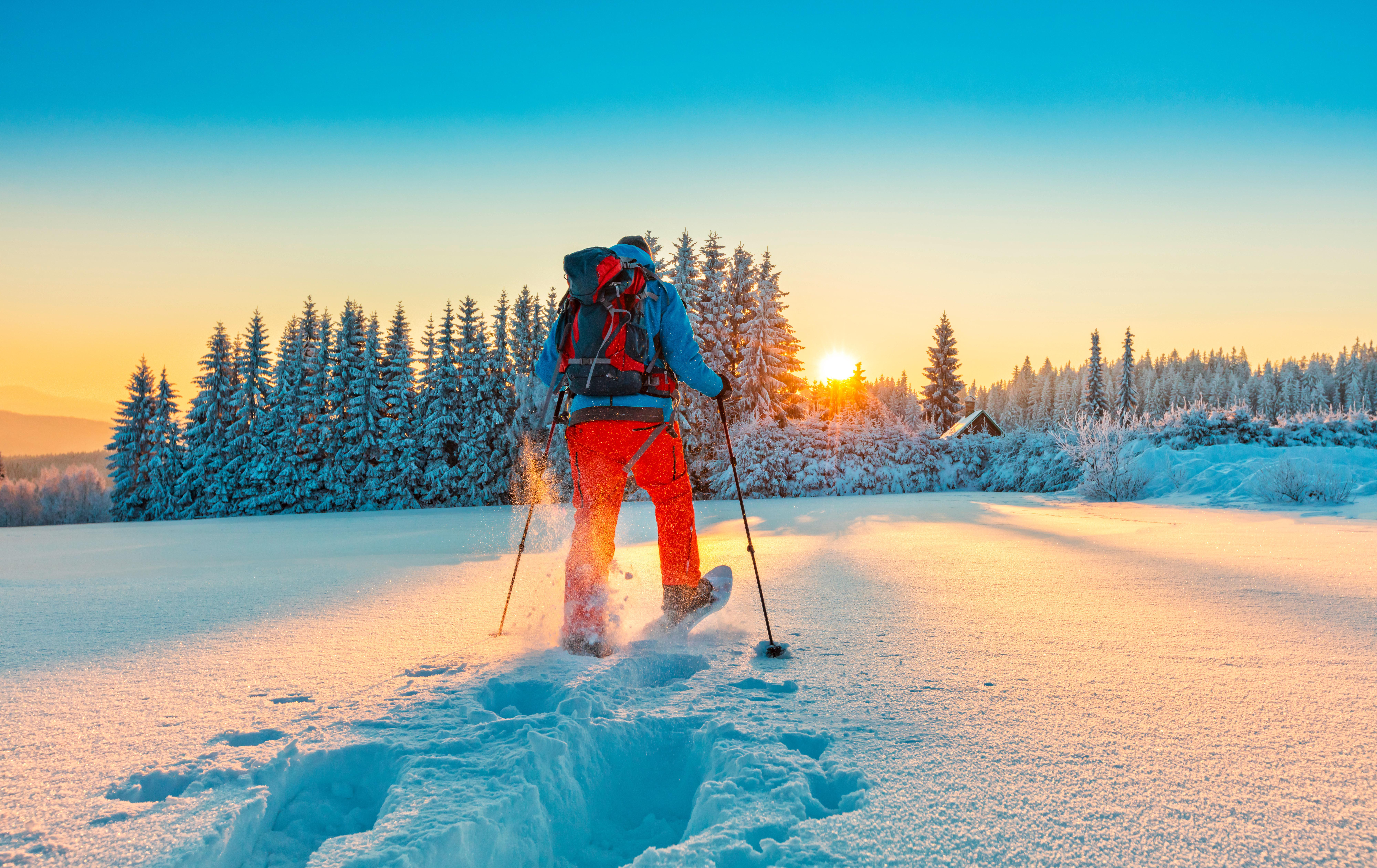 SCHNEESCHUHEN in Schwarz und Graphitfarben