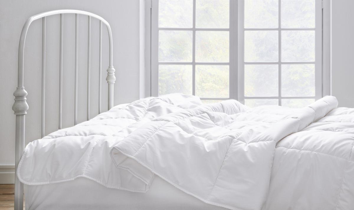 Bettdecke Dacron Hollofil Allerban - Weiß, Basics, Kunststoff/Textil (135/200/45cm) - Yatas
