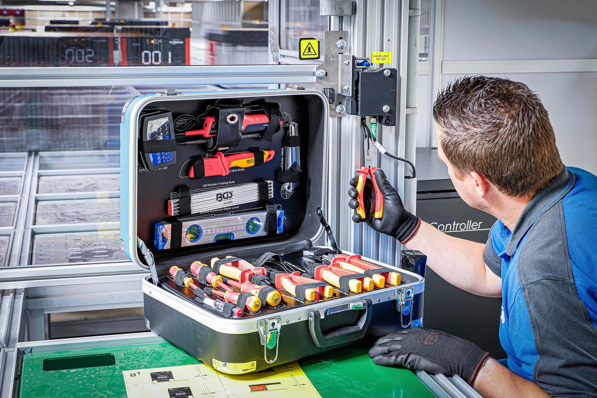 Elektriker-werkzeugkoffer 118-Teilig - Basics (47,7/38,6/32cm)