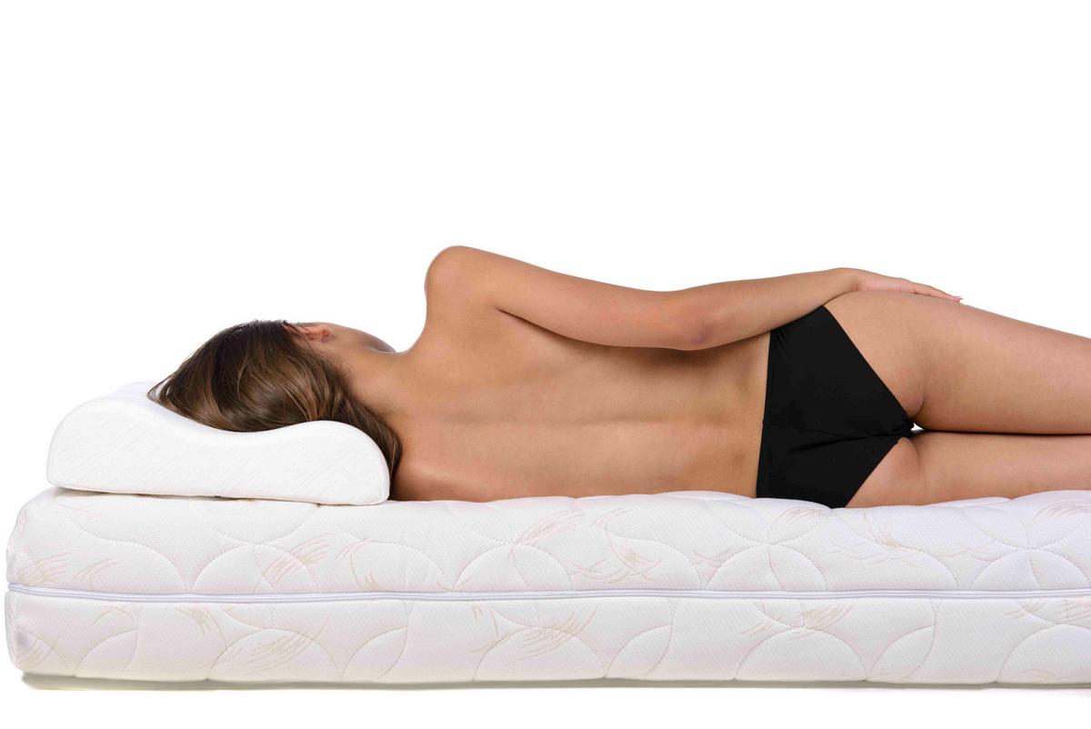 VANKÚŠ MEMORY ALOE VERA - biela, Modern, textil (50/30/7cm) - Naturtex