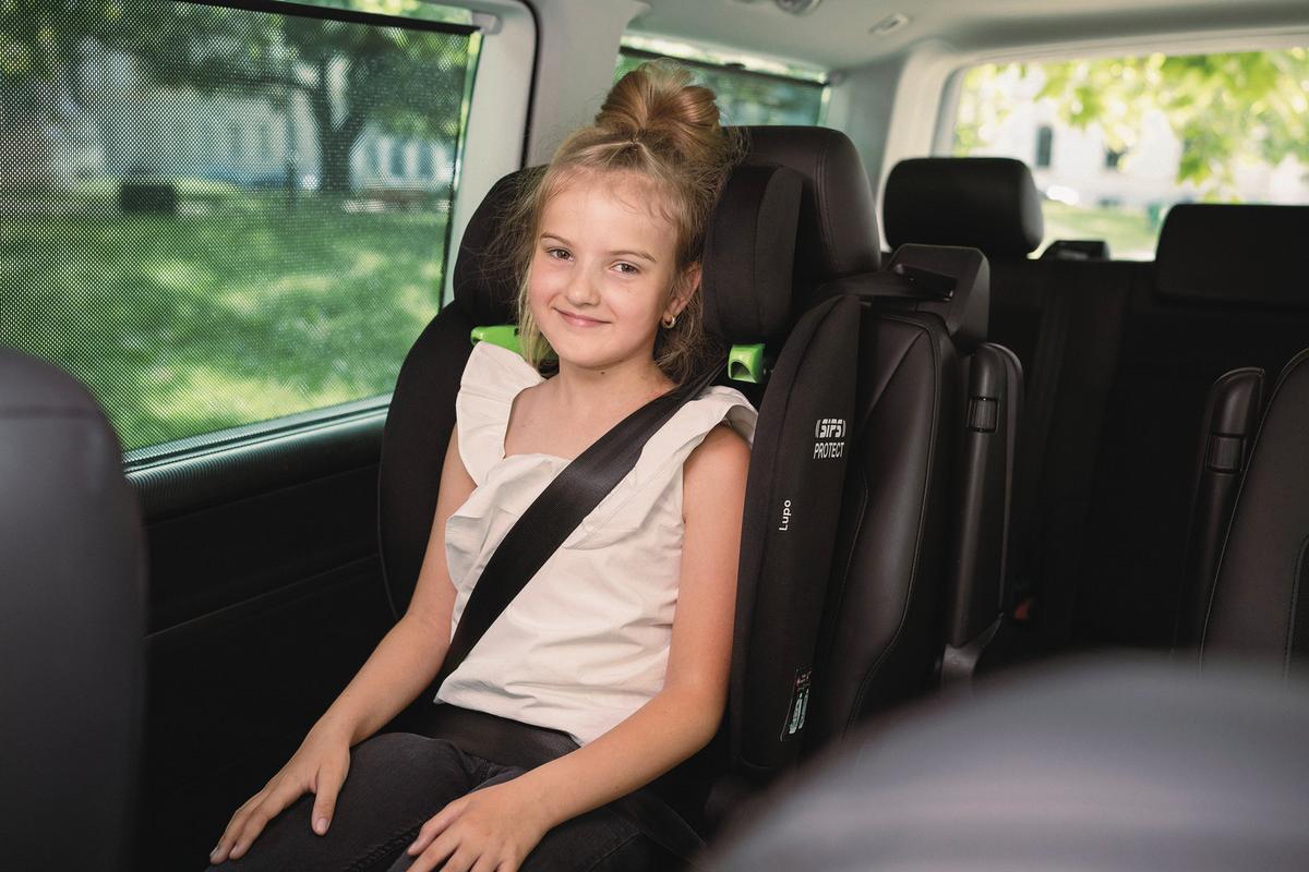 Kinderautositz Lupo I-Size - Schwarz, Basics, Kunststoff/Textil (44/62/48cm) - Osann