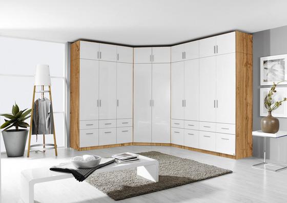 Drehtürenschrank