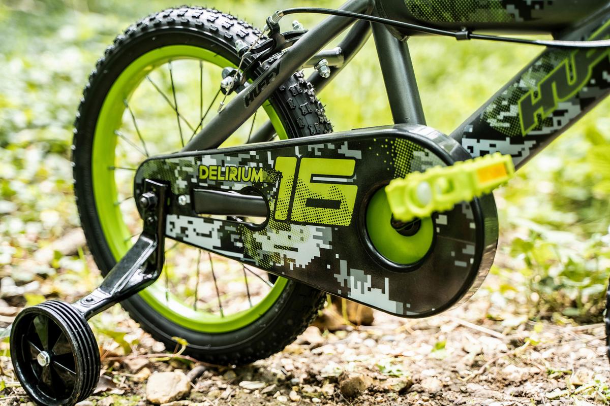 Kinderfahrrad mit abnehmbaren Stützräder