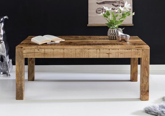 Natürliche Optik und schlichtes Design Rechteckiger Couchtisch aus Mangoholz