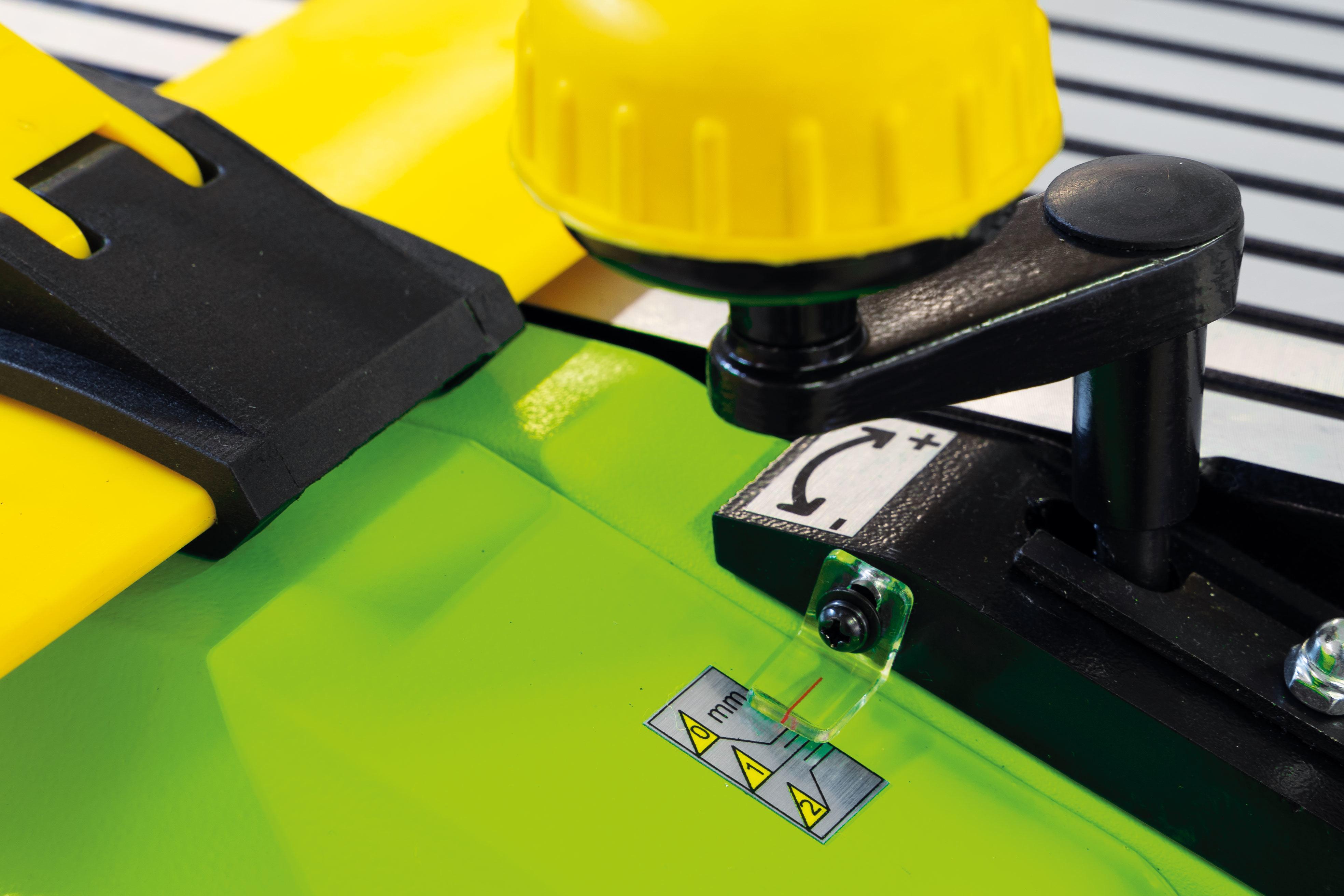 Metall, Grün • 1800W, 230V • 2-Messer Hobelwelle • Hobelbreite max.: ca. 305mm