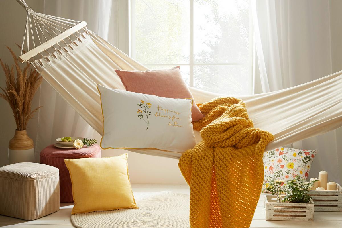 HOUPACÍ SÍŤ RELAX - přírodní barvy, dřevo/textil (100/200cm) - Mömax