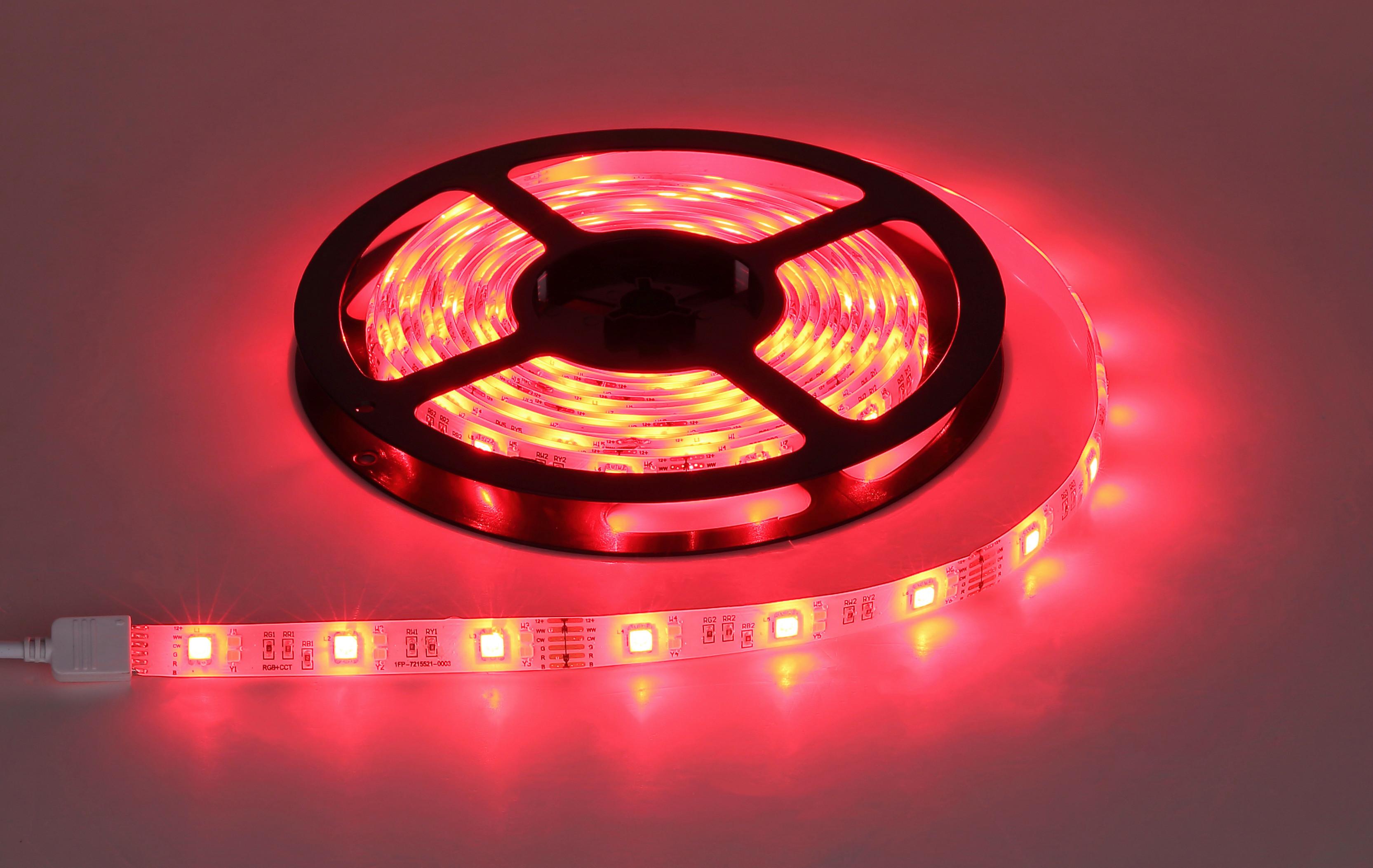 LED-Stripe Farbwechsler, Fernbedienung, dimmbar - Basics, Kunststoff (500cm) - Globo
