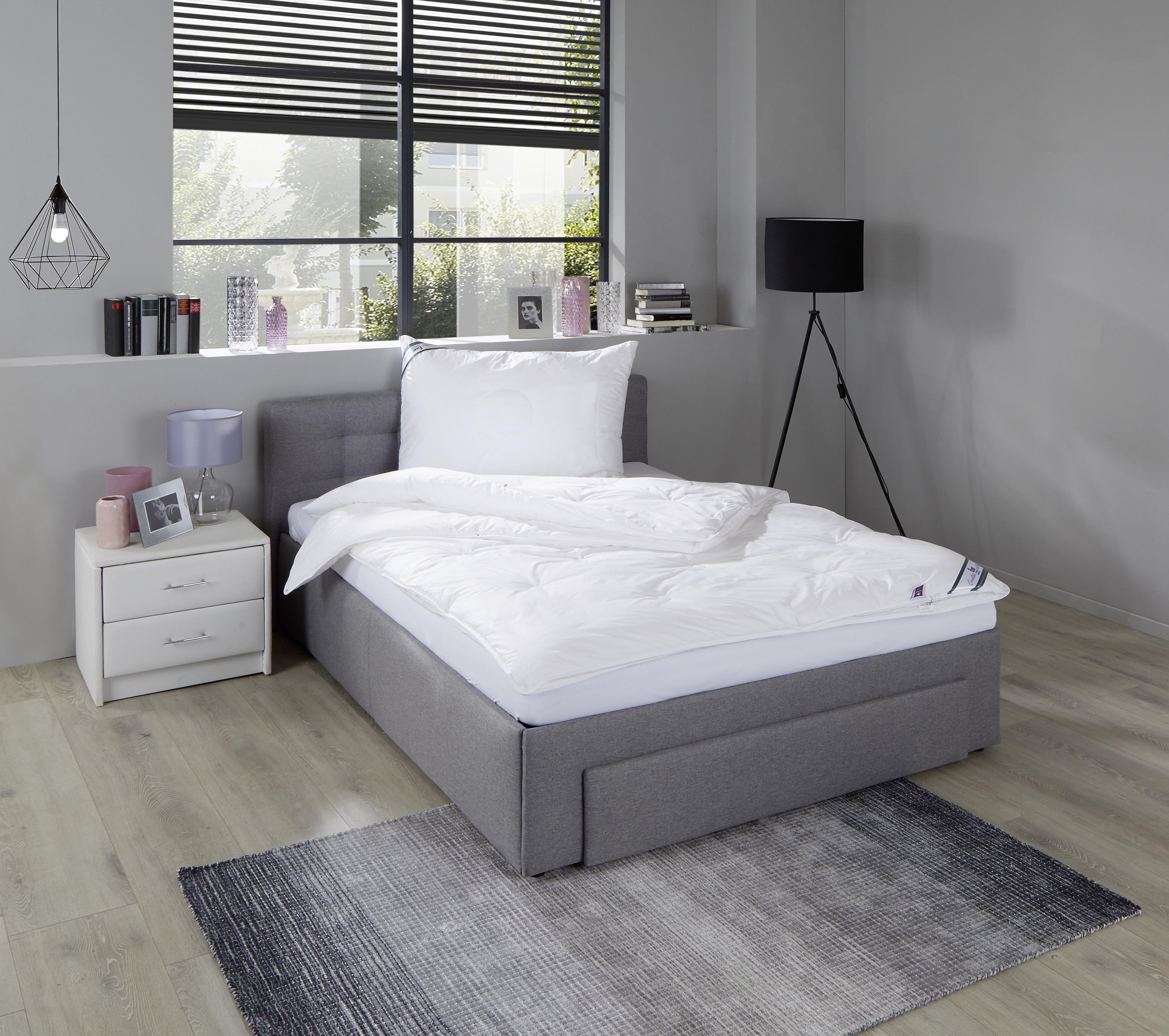 Kopfkissen First Class 70x90 cm Faserbällchen - Weiß, MODERN, Textil (70/90cm) - FAN