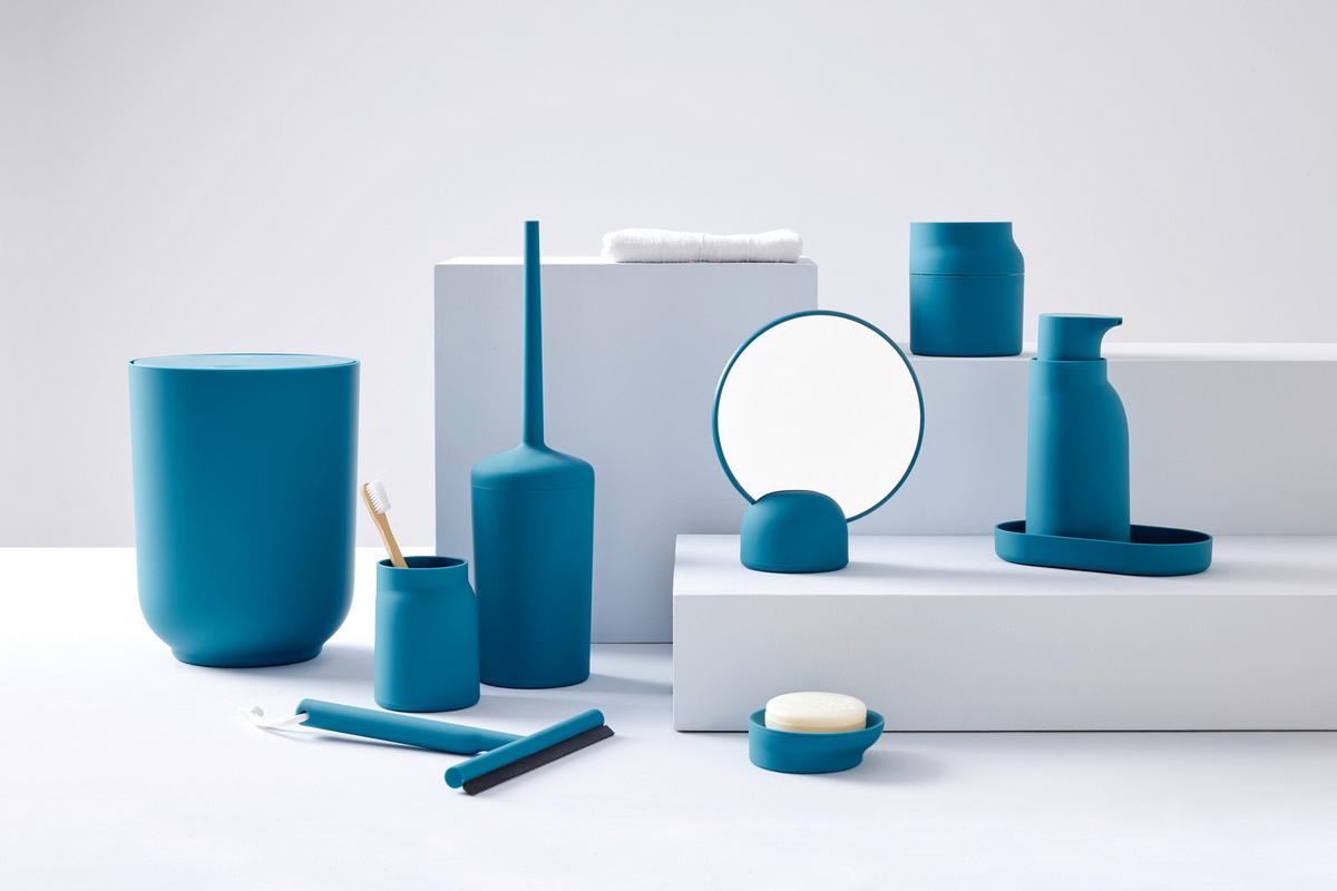 Kozmetické zrkadlo Hug - modrá, Modern, plast/sklo (17/19,8/8,5cm) - Premium Living