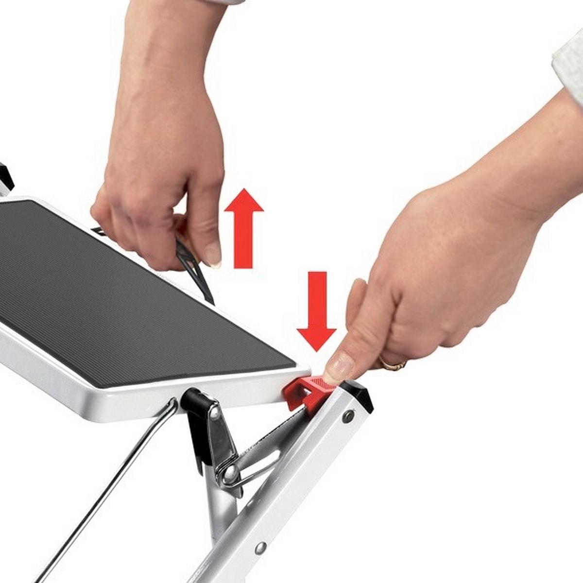 Klapptrittleiter 2 Stufen - Schwarz/Weiß, Basics, Kunststoff/Metall (49,5/48,5/44,5cm) - Spirella