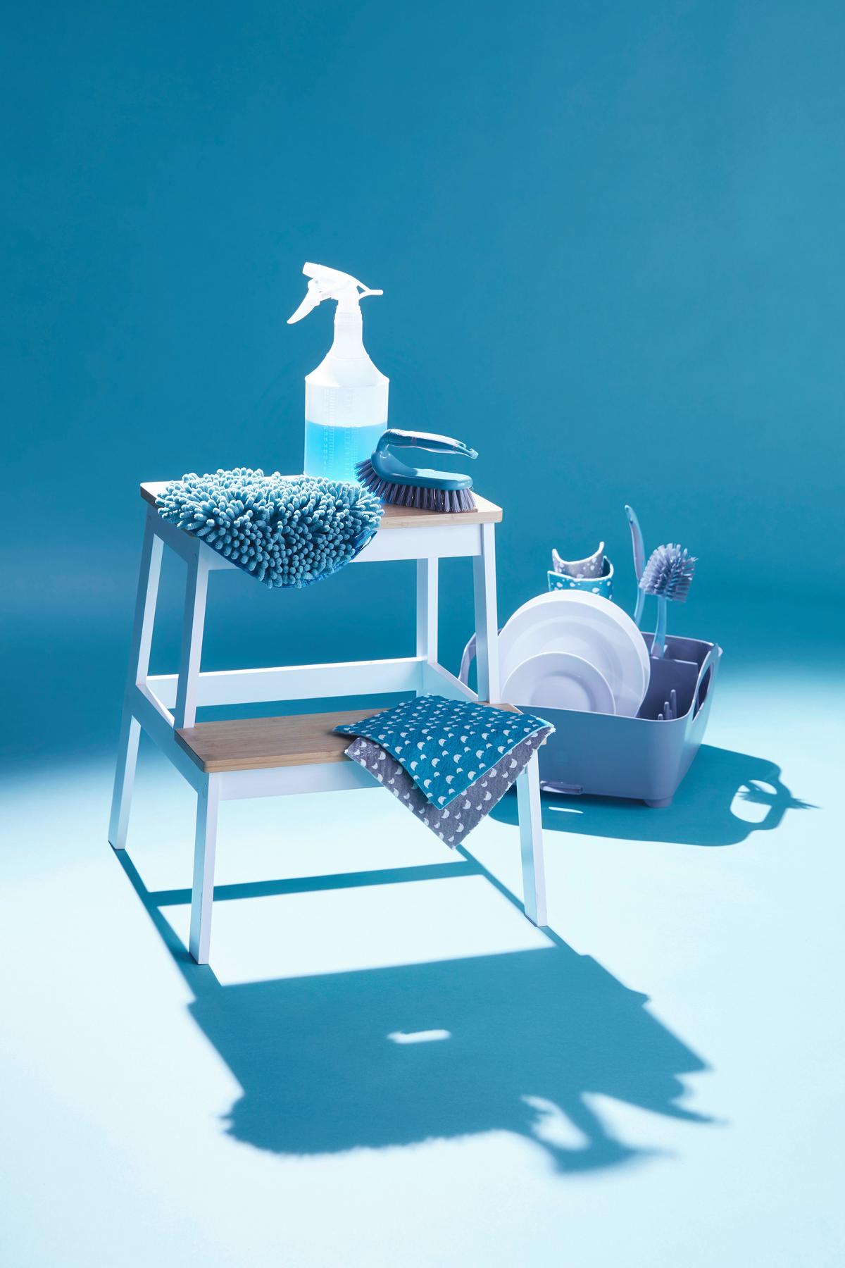 TABURET BERNI - bílá/přírodní barvy, Moderní, dřevo (43/47/43cm) - Mömax