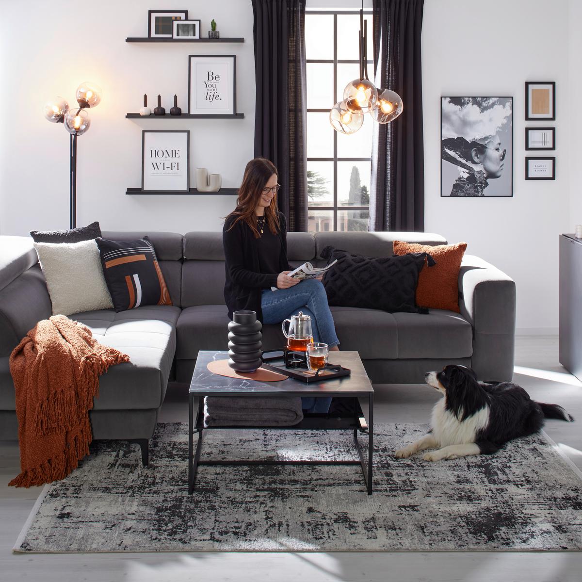 Rohová sedačka EMMA, ľavá, sivá,nast.op.hl,USB,el.výsuv - čierna/sivá, Modern, textil (210/301cm) - Premium Living