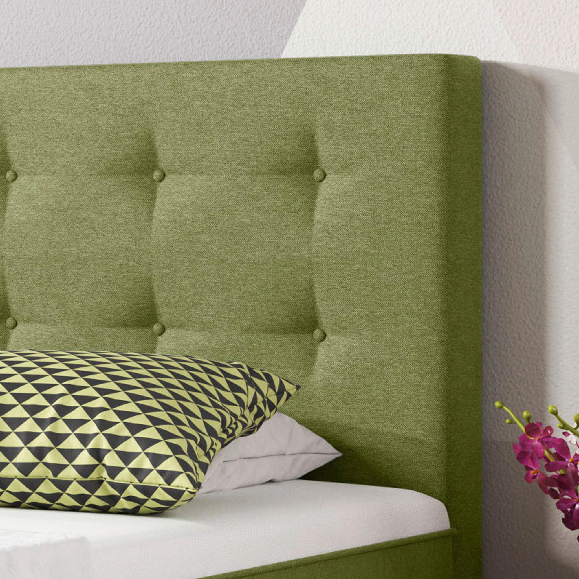 Boxspringbett mit Kopfteil