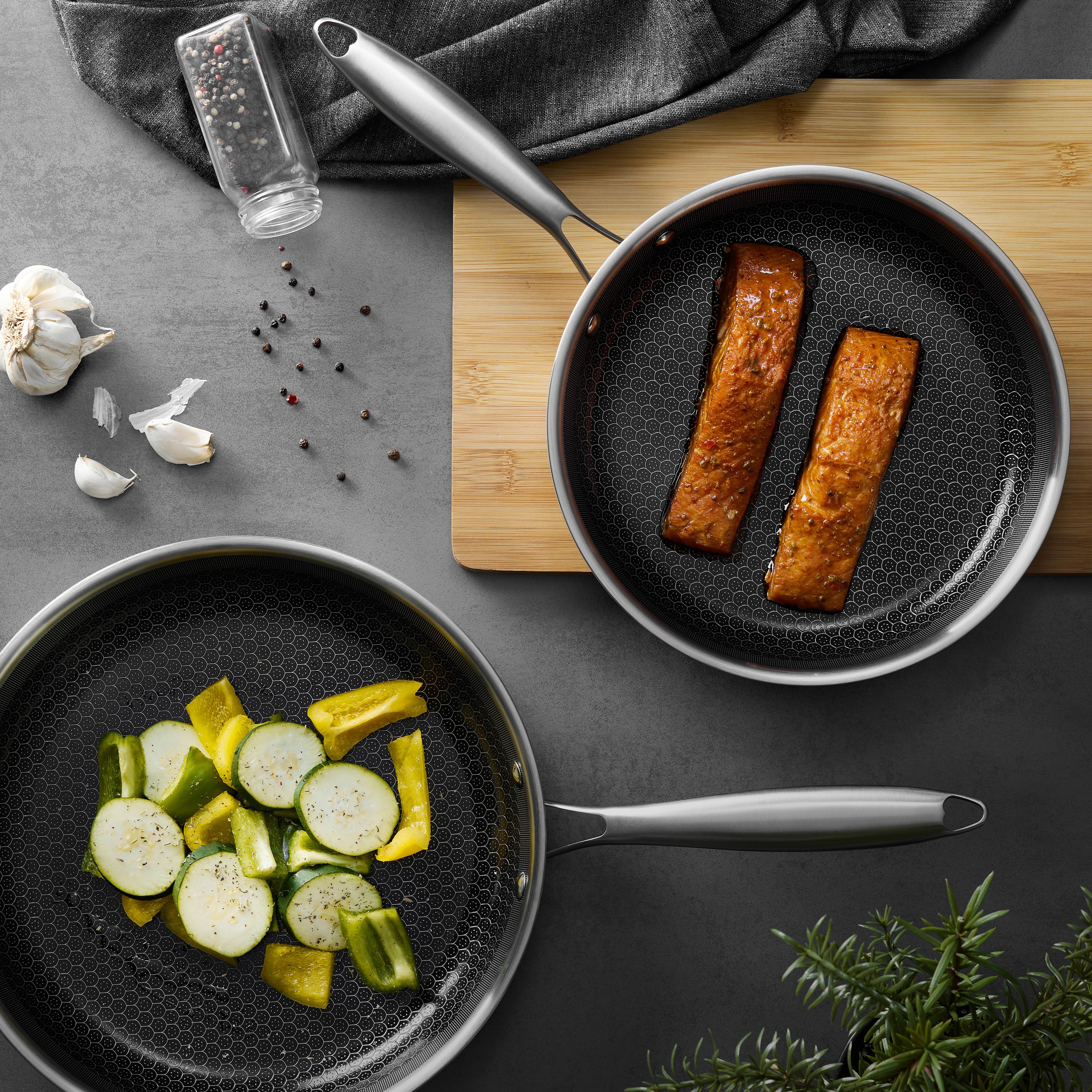 Sada panvíc Ø 24 a Ø 28cm - farba ušľachtilej ocele, Konventionell, kov - Mömax