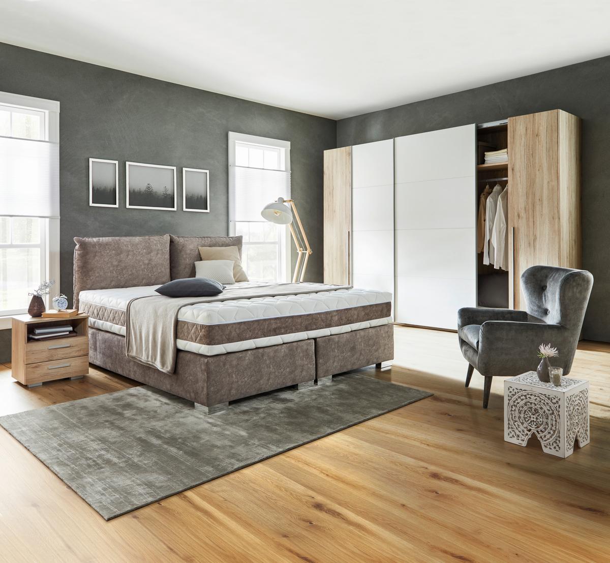 Skříň s posuvnými dveřmi JOKER,šířka 315cm - bílá/barvy dubu, Konvenční, dřevo/plast (315/225/61cm) - Based