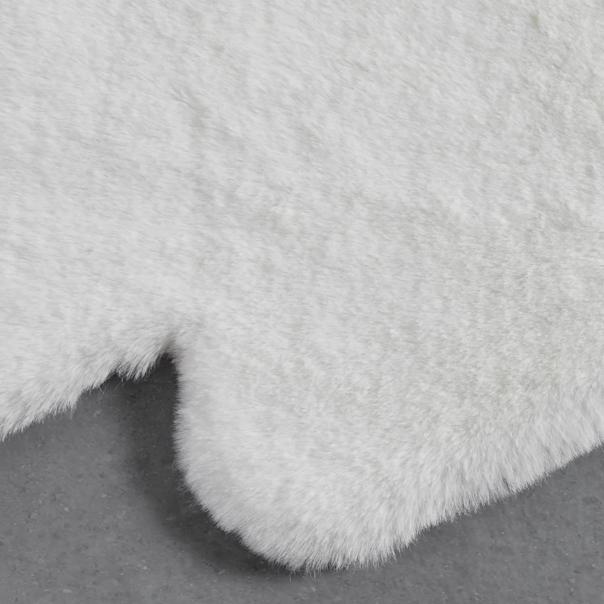 UMĚLÁ KOŽEŠINA Marlene, 90/60cm, bílá - bílá, kožešina/textil (90/60cm) - Modern Living