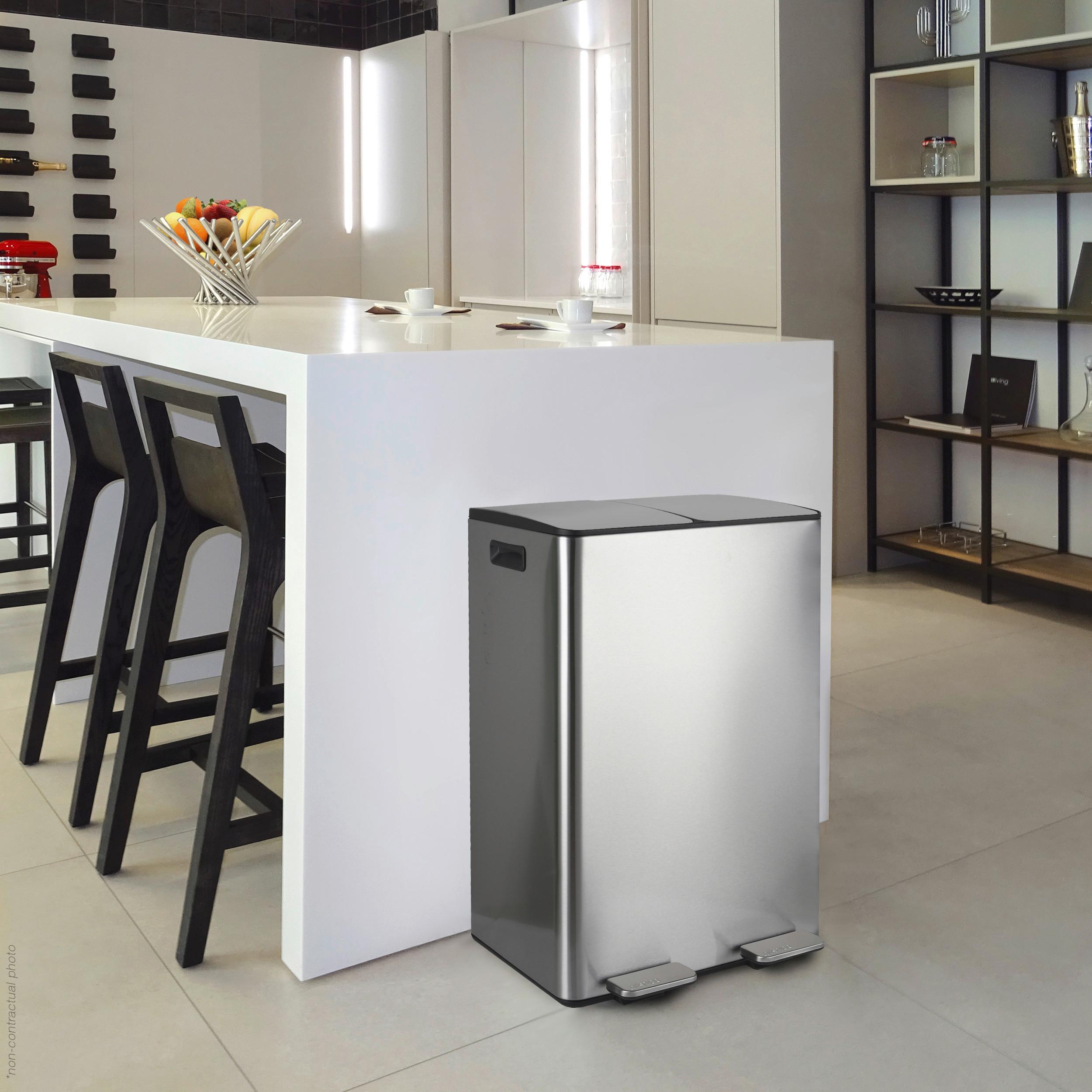 Treteimer Aliya 60l Silber Metall LxBxH: 45x30x71 - Silberfarben/Schwarz, Basics, Kunststoff/Metall (45/30cm) - Spirella