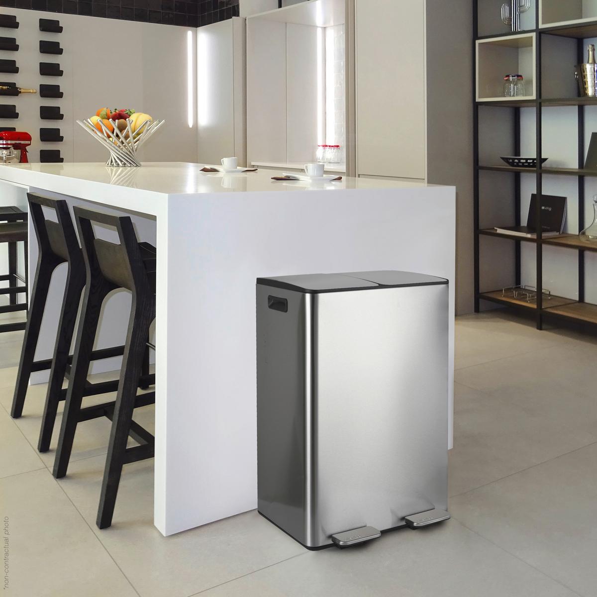 Treteimer Aliya 60l Silber Metall LxBxH: 45x30x71 - Silberfarben/Schwarz, Basics, Kunststoff/Metall (45/30cm) - Spirella