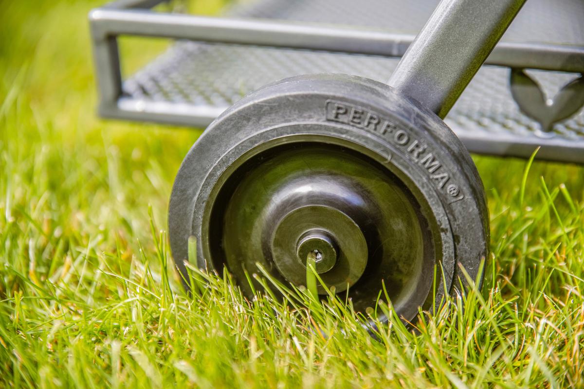 Garten-Servierwagen Toulouse 2 Ablagen Metall Grau B: 69 cm - Grau, Basics, Metall (69/54/87cm) - Gardenson