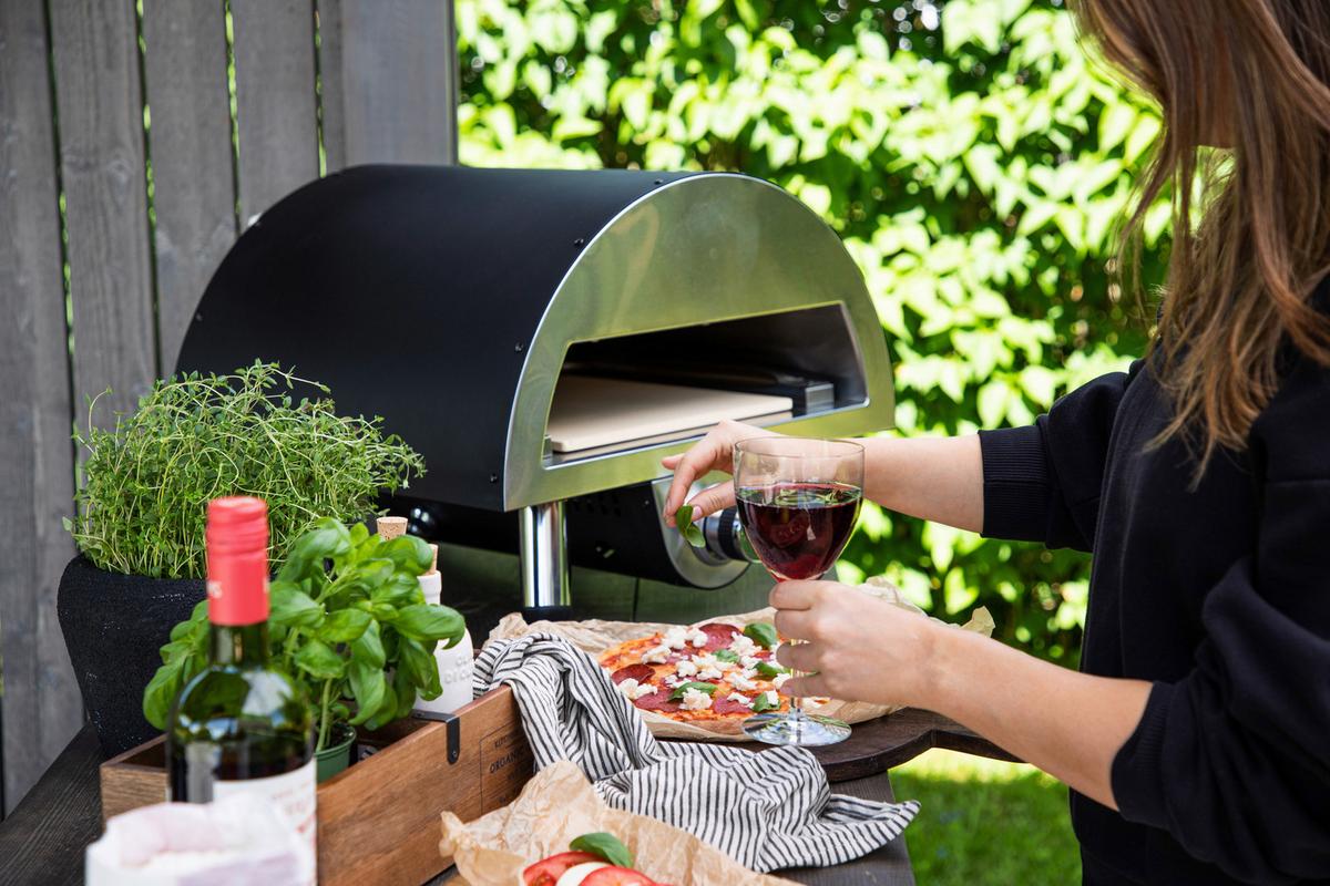 Pizzaofen Sentosa - Schwarz, KONVENTIONELL, Metall (52/39/49cm) - Gardenson