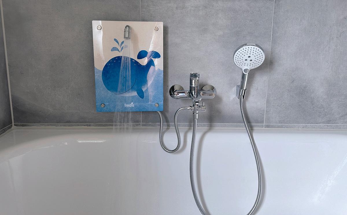 Kinderdusche Fredis Kinderdusche Wal - Blau/Weiß, Basics, Kunststoff (30/4,5/40cm)