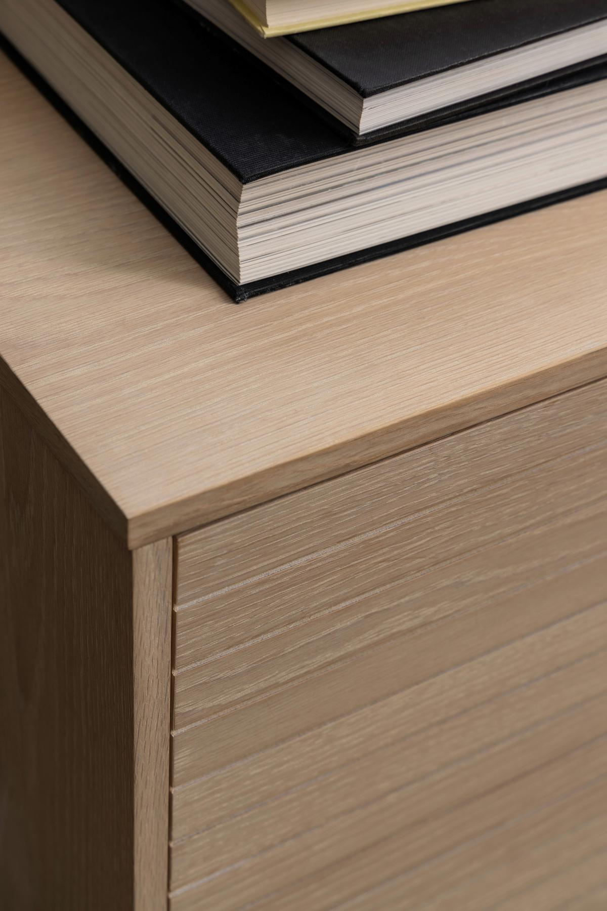 Komoda Linley dyha - biela/farba duba, Design, kompozitné drevo (135,4/80/40cm) - Livetastic