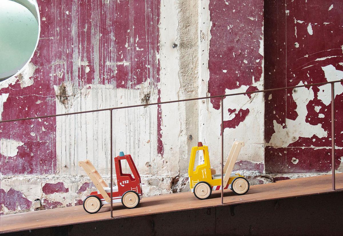 Lauflernwagen Feuerwehrauto Fred - Multicolor, Basics, Holzwerkstoff (54/38/48cm) - Pinolino