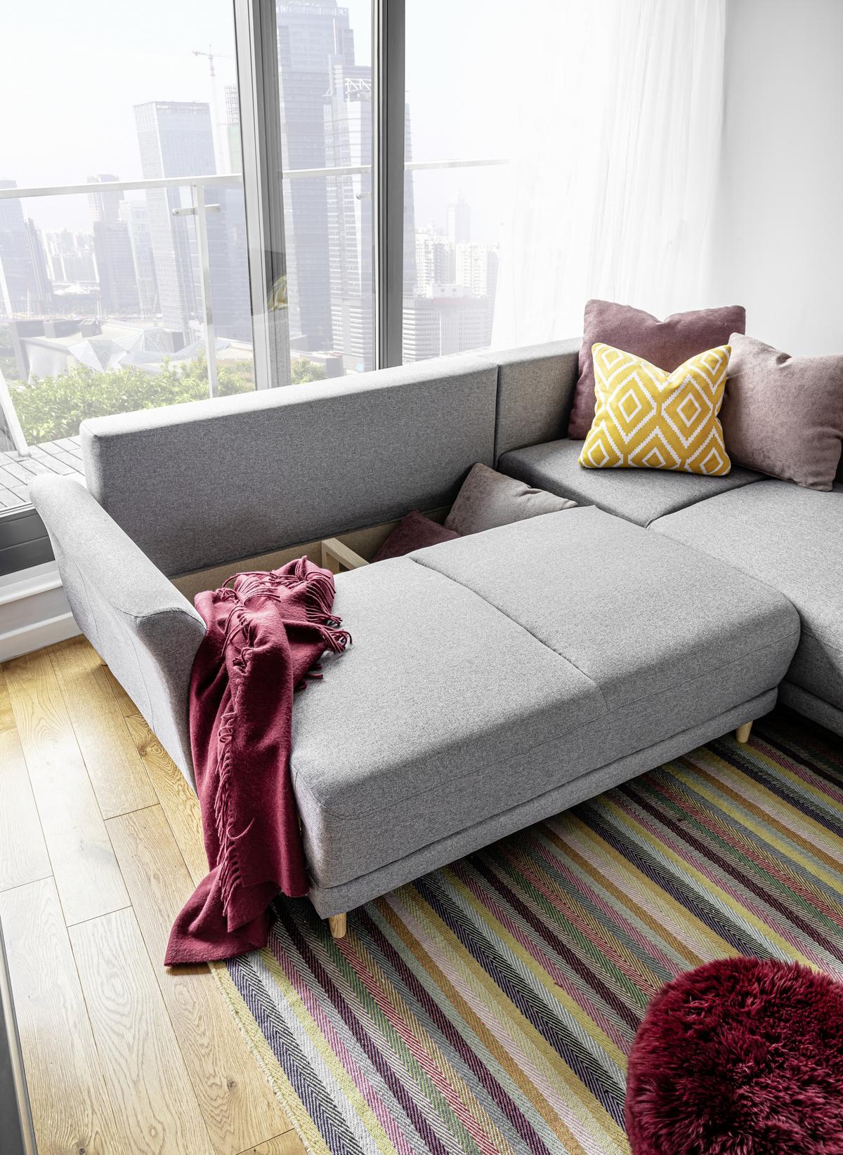 Sedací souprava s rozkladem LEA světle šedá - barvy borovice/světle šedá, Basics, dřevo/textil (240/198cm) - MID.YOU